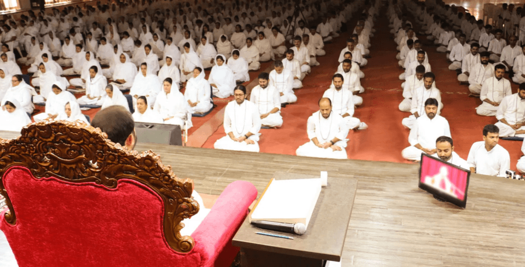 What You Learn at a Sadhana Bhatti in Shrimad Rajchandra Mission Dharampur