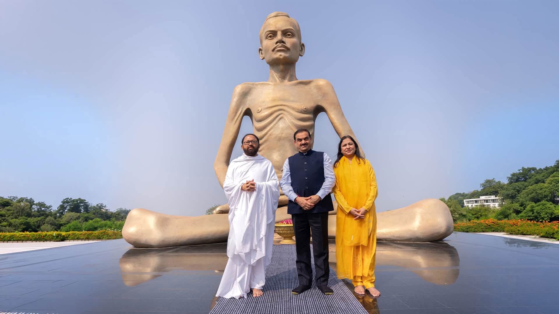 Shri Gautam Adani Visits Shrimad Rajchandra Ashram, Dharampur